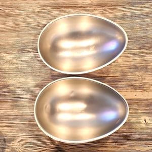 Wilton Easter Egg/Football Cake Pan